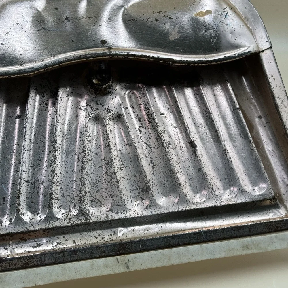 J.V. Reed Dustpan Vintage Metal Galvanized Silver Farmhouse Primitive USA